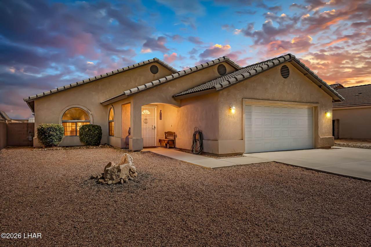 3973 Nicole Ave - Photo 1