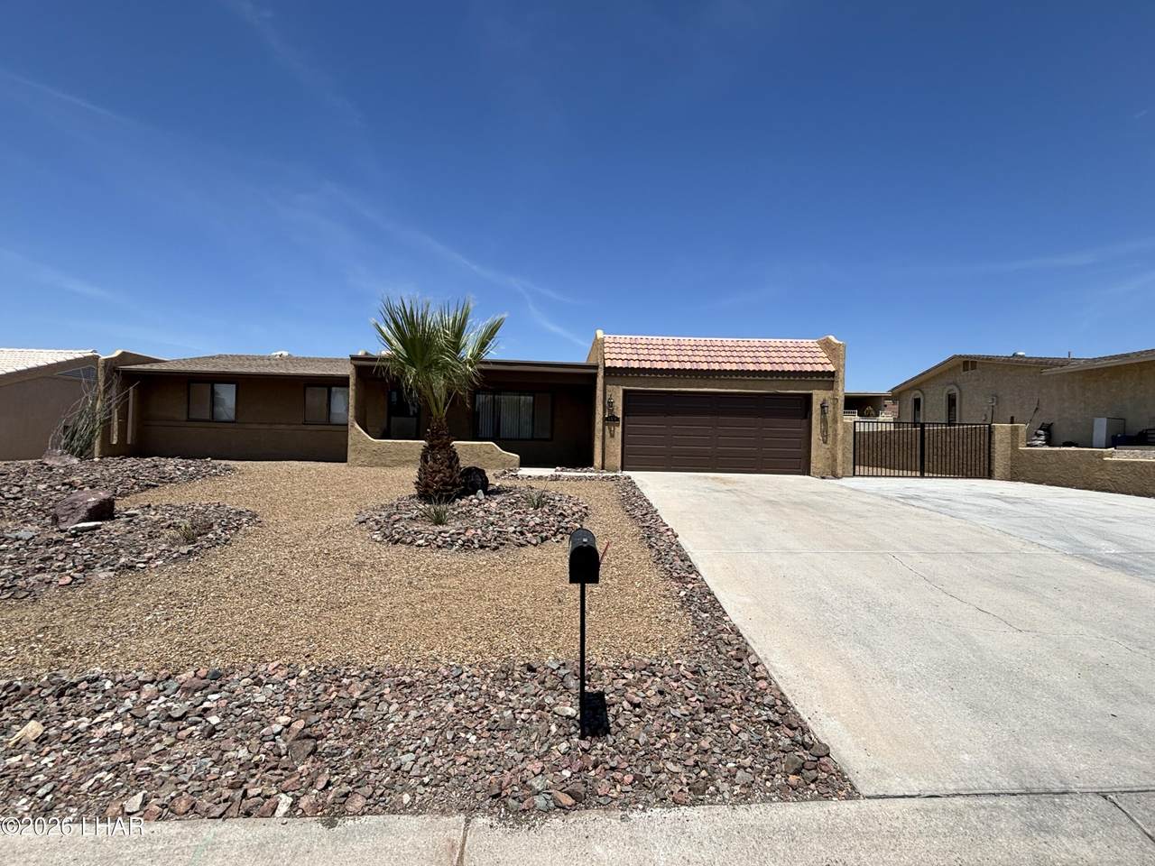 169 Greentree Dr - Photo 1