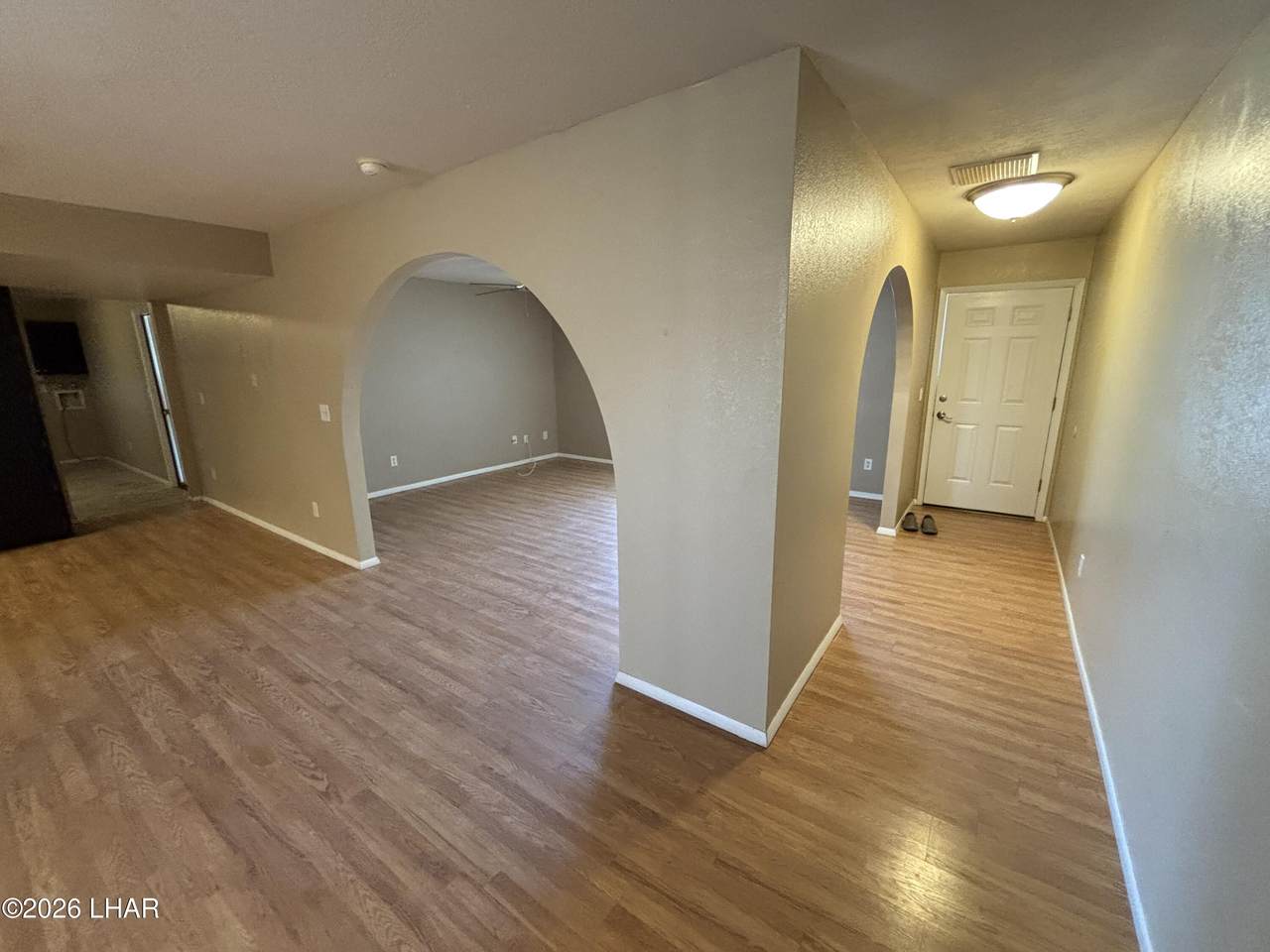 https://bt-photos.global.ssl.fastly.net/lakehavasu/1280_boomver_1_1041793-2.jpg