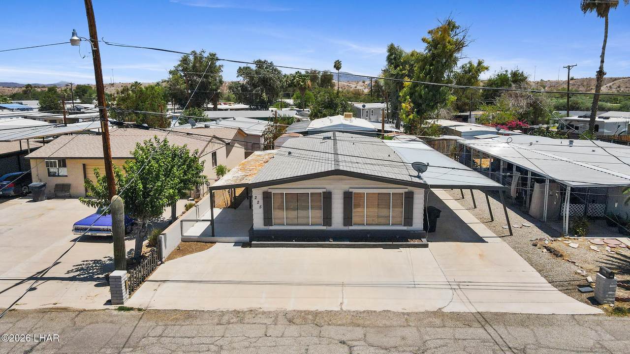 225 Moonlight Dr - Photo 1