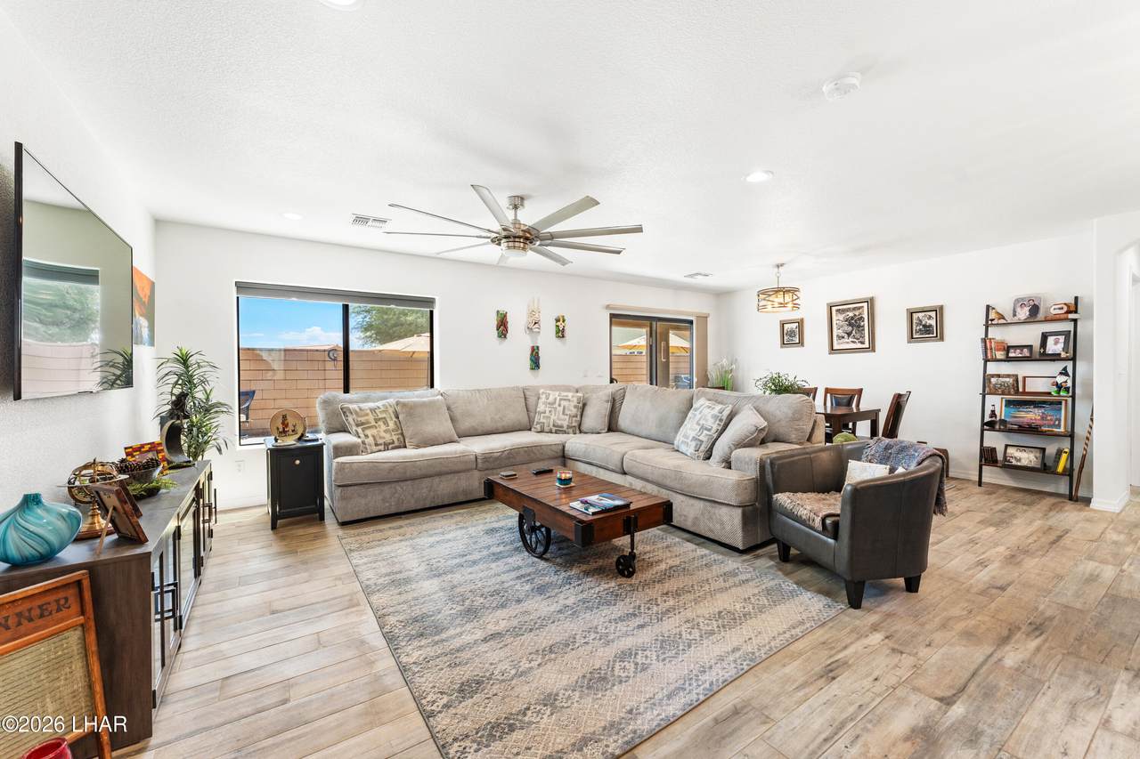 https://bt-photos.global.ssl.fastly.net/lakehavasu/1280_boomver_1_1041809-2.jpg
