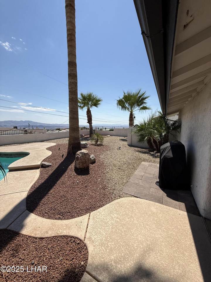 https://bt-photos.global.ssl.fastly.net/lakehavasu/1280_boomver_1_1041852-2.jpg