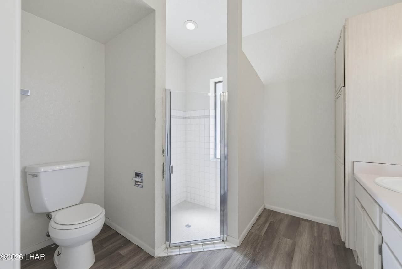 https://bt-photos.global.ssl.fastly.net/lakehavasu/1280_boomver_1_1041863-2.jpg