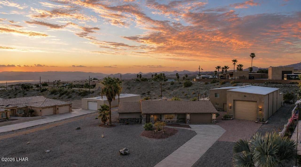 https://bt-photos.global.ssl.fastly.net/lakehavasu/1280_boomver_1_1041865-2.jpg