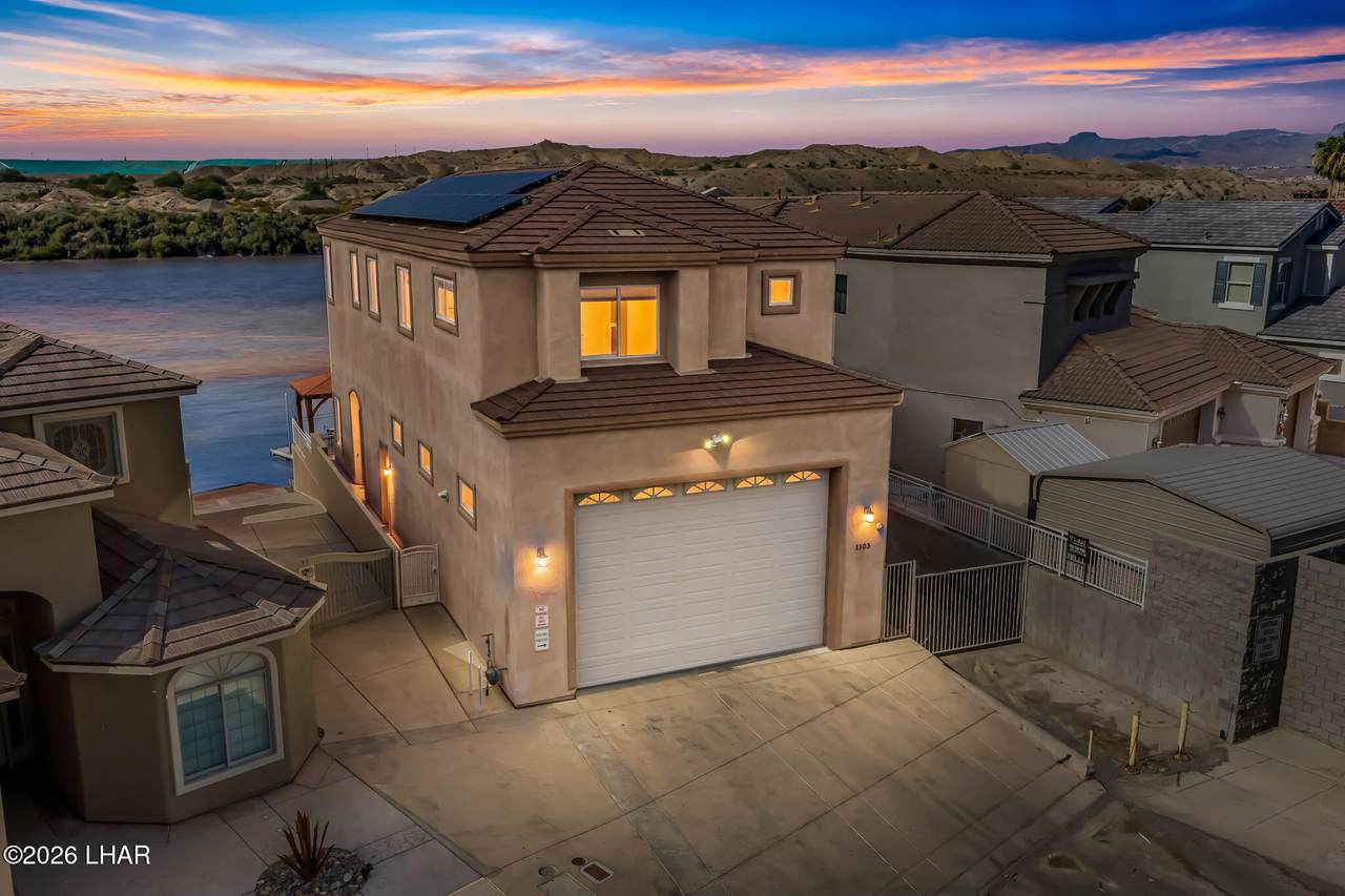 1503 Riverfront Dr - Photo 1
