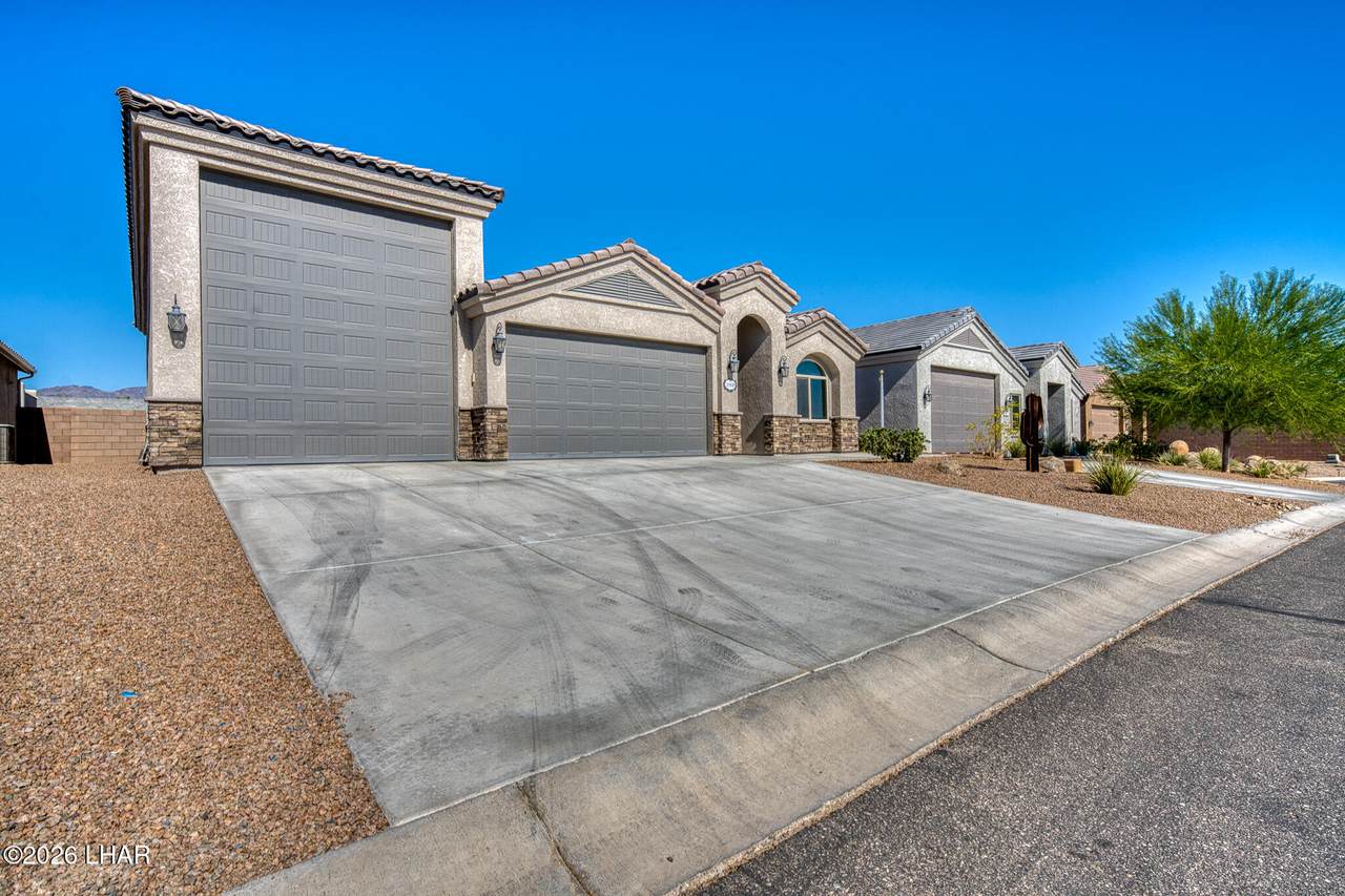 https://bt-photos.global.ssl.fastly.net/lakehavasu/1280_boomver_1_1041896-2.jpg