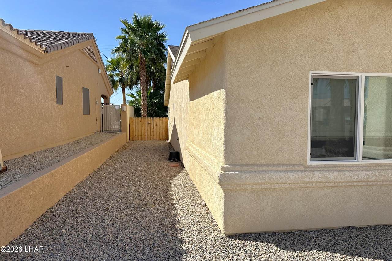 https://bt-photos.global.ssl.fastly.net/lakehavasu/1280_boomver_1_1041907-2.jpg