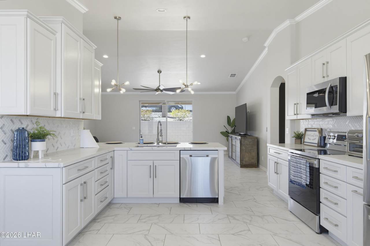 https://bt-photos.global.ssl.fastly.net/lakehavasu/1280_boomver_1_1041914-2.jpg