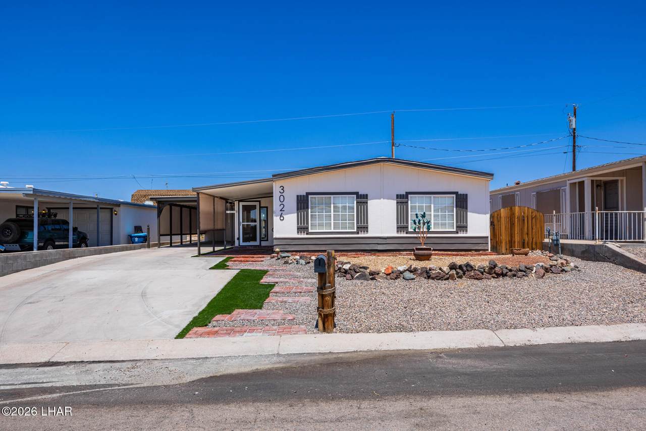 3026 Mescalero Dr - Photo 1