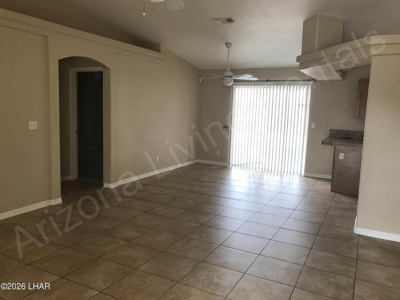 https://bt-photos.global.ssl.fastly.net/lakehavasu/1280_boomver_1_1041931-2.jpg