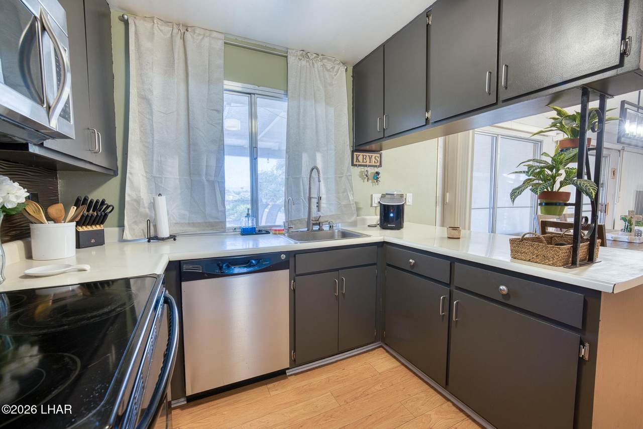 https://bt-photos.global.ssl.fastly.net/lakehavasu/1280_boomver_1_1041939-2.jpg