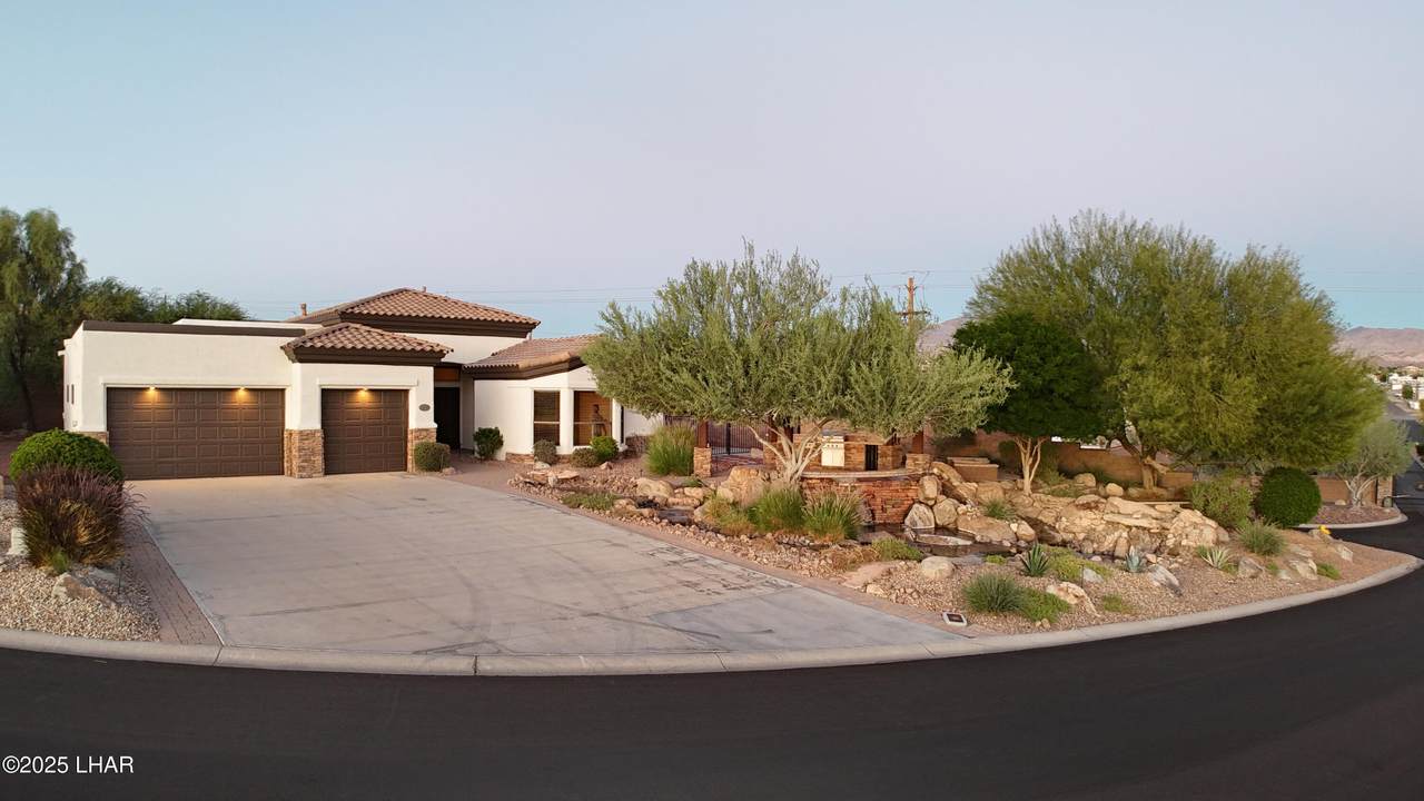 3495 Arnold Palmer Dr - Photo 1