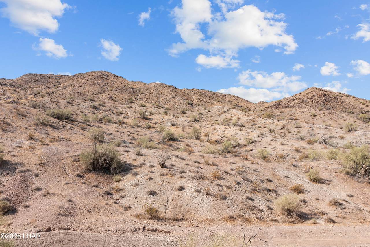 000 Thirsty Lizard Rd - Photo 1