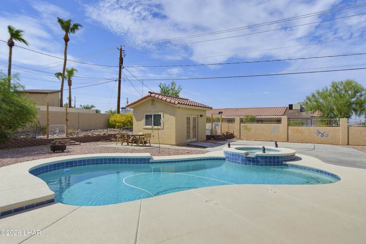https://bt-photos.global.ssl.fastly.net/lakehavasu/1280_boomver_1_1041996-2.jpg