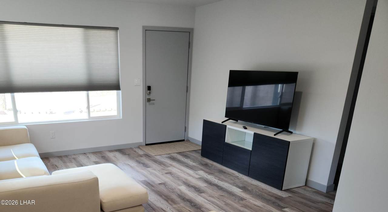 https://bt-photos.global.ssl.fastly.net/lakehavasu/1280_boomver_1_1042012-2.jpg