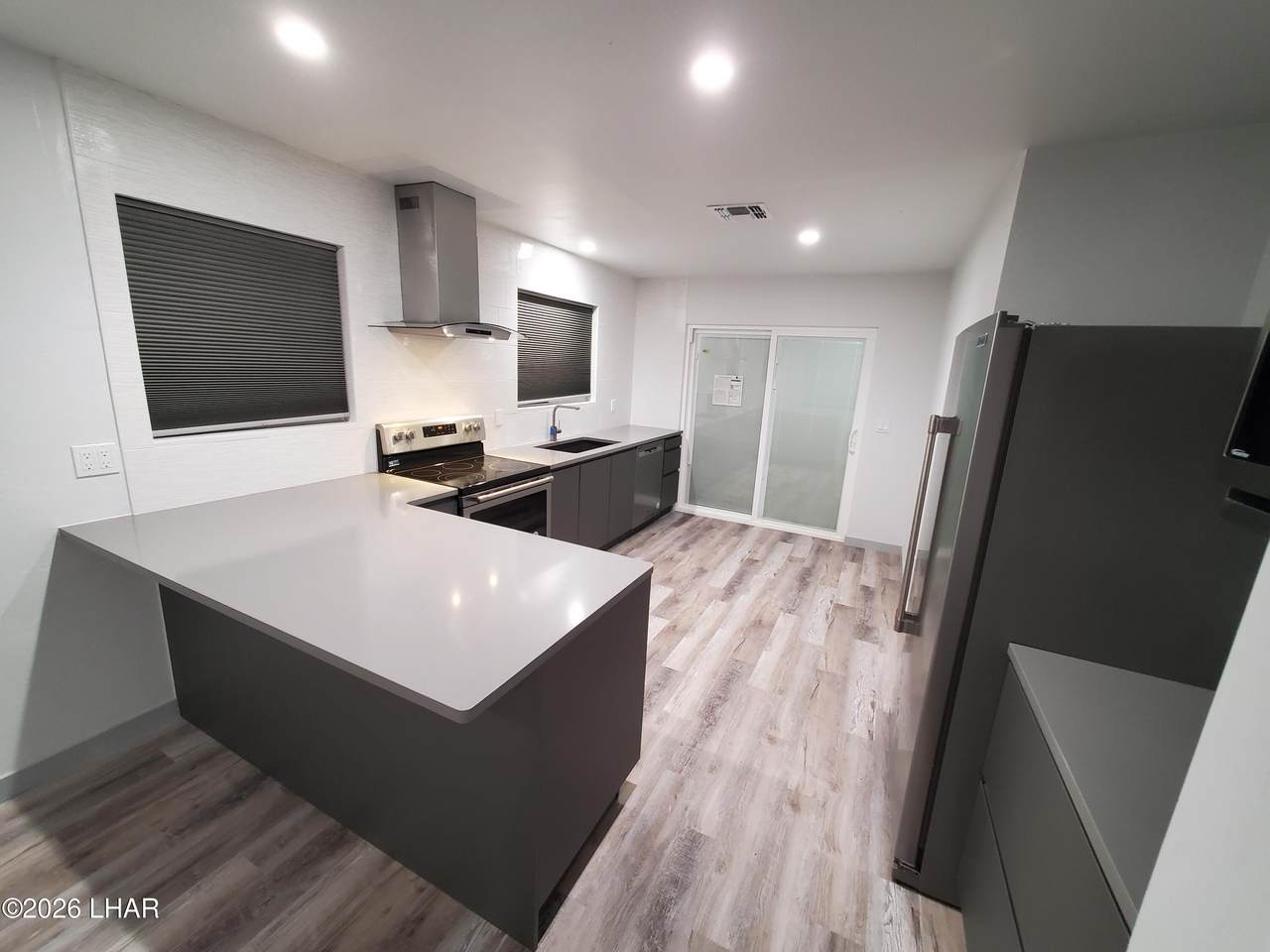 https://bt-photos.global.ssl.fastly.net/lakehavasu/1280_boomver_1_1042013-2.jpg