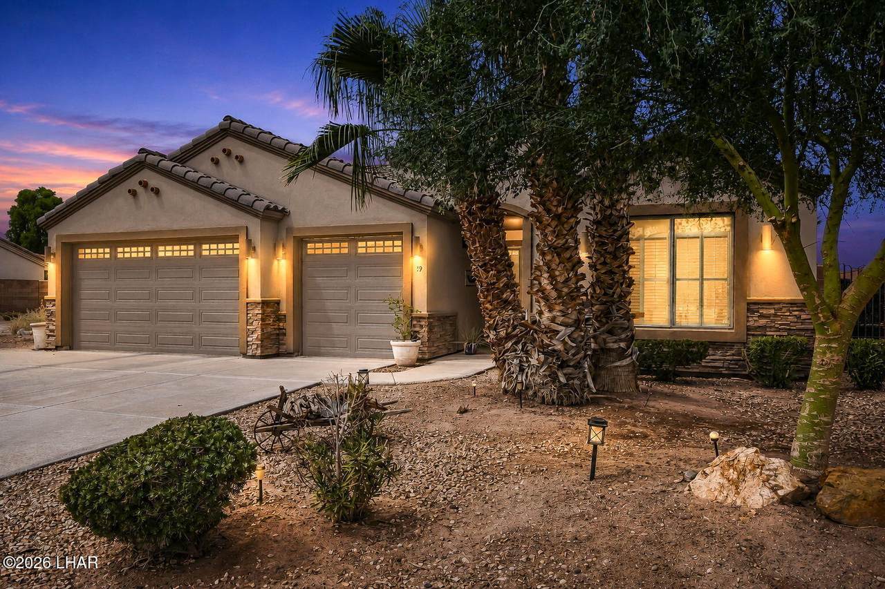 19 Spanish Bay Dr - Photo 1