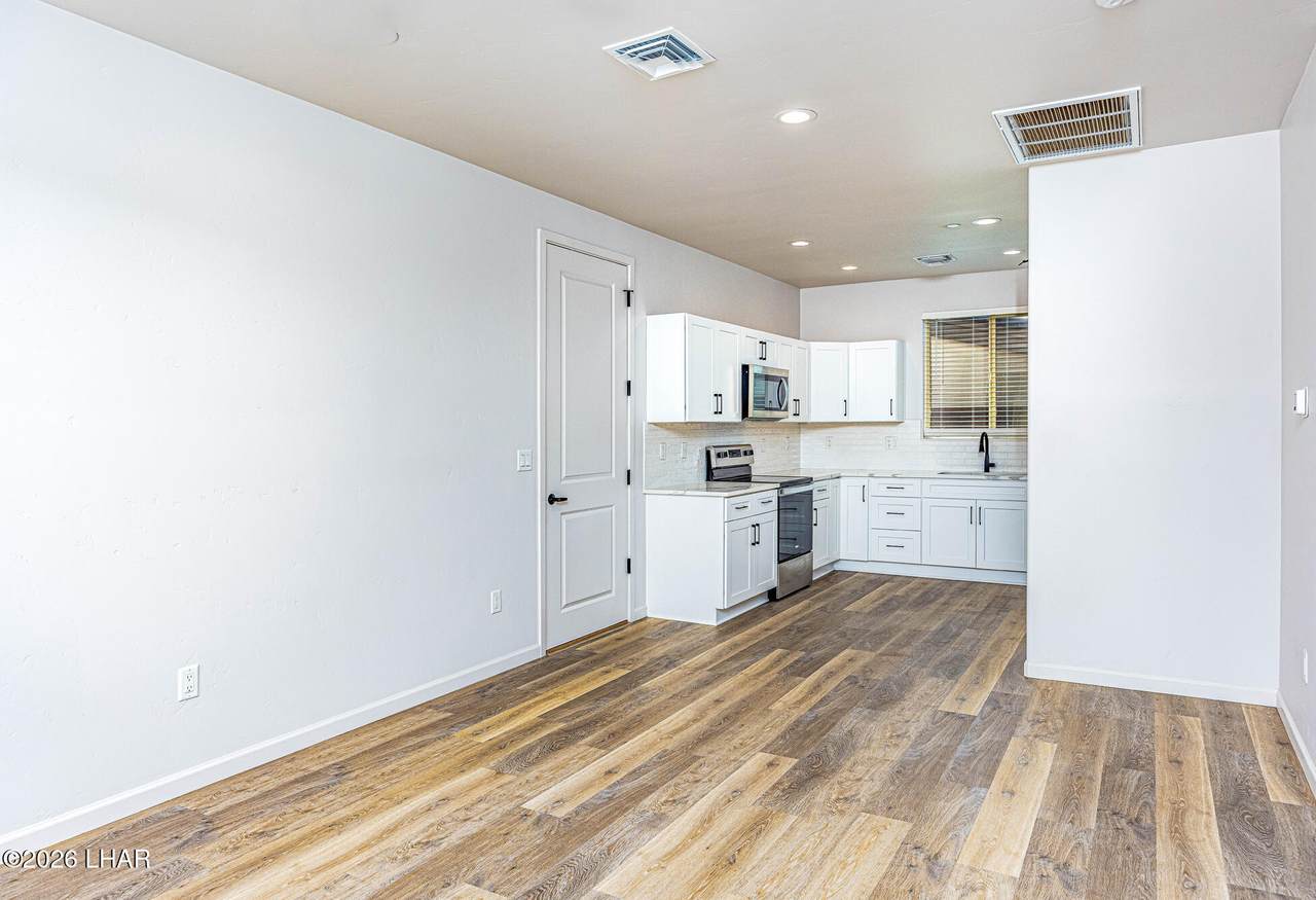 https://bt-photos.global.ssl.fastly.net/lakehavasu/1280_boomver_1_1042019-2.jpg