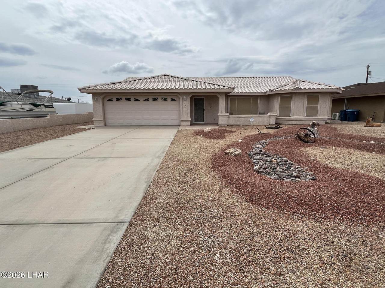 1655 Navigator Dr - Photo 1
