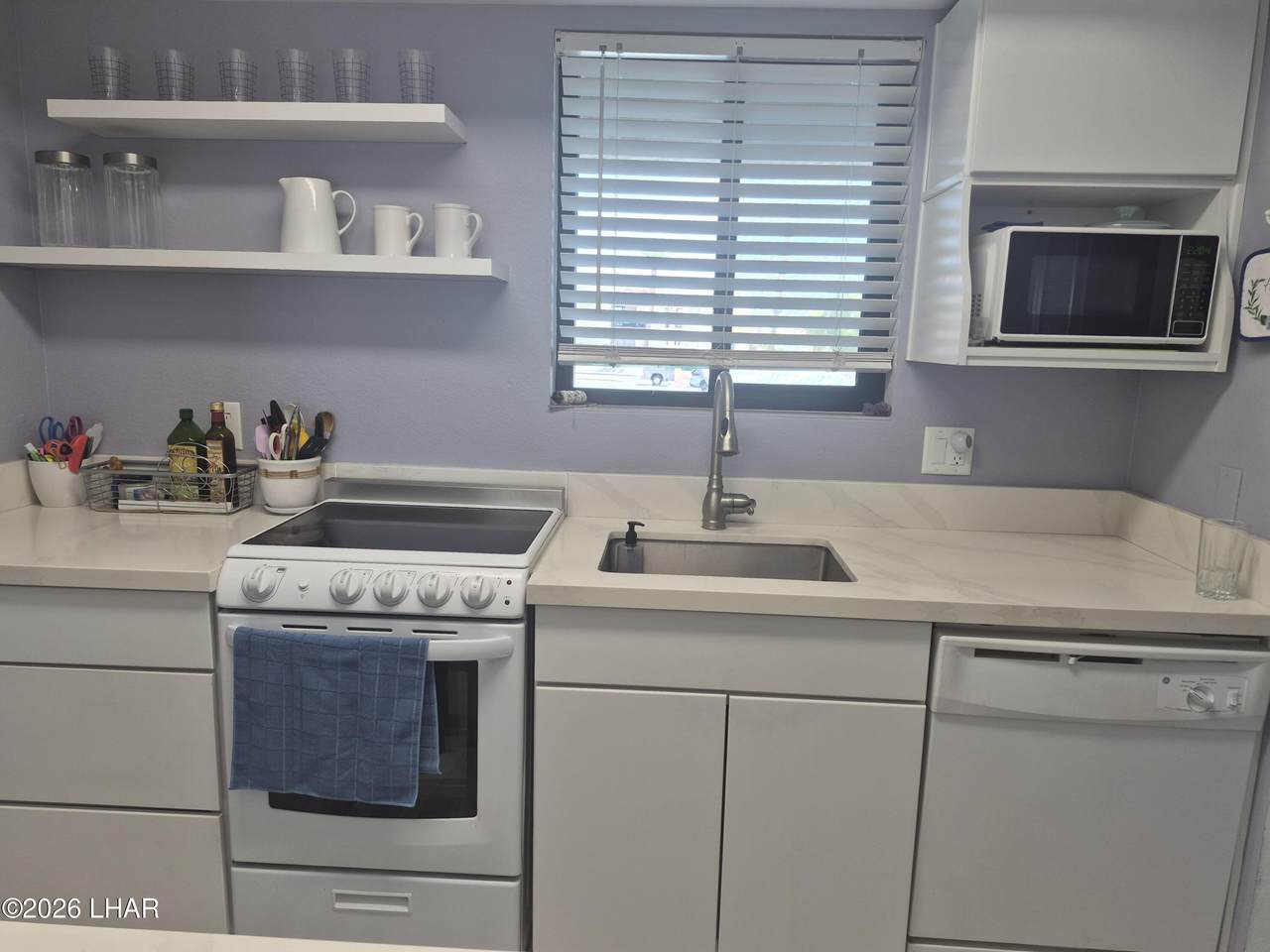 https://bt-photos.global.ssl.fastly.net/lakehavasu/1280_boomver_1_1042067-2.jpg