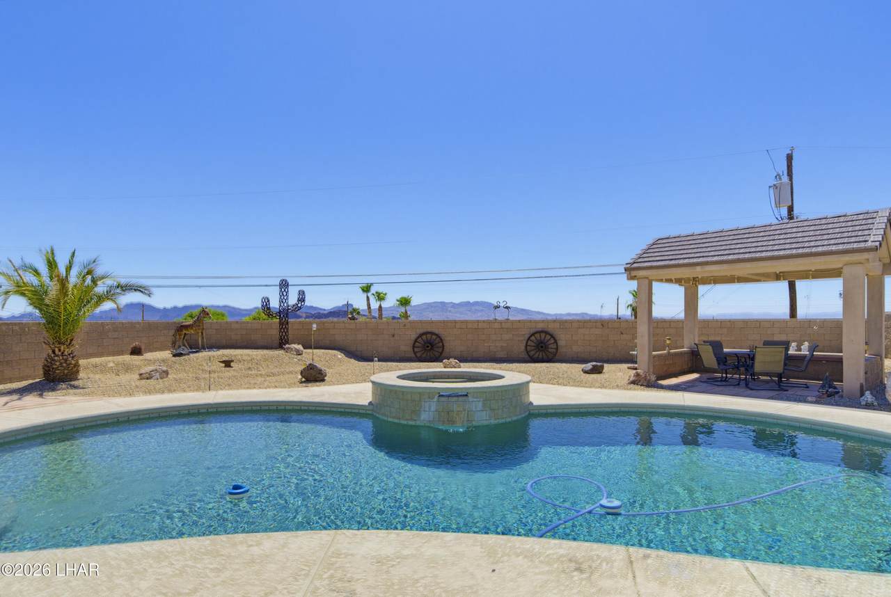 https://bt-photos.global.ssl.fastly.net/lakehavasu/1280_boomver_1_1042104-2.jpg