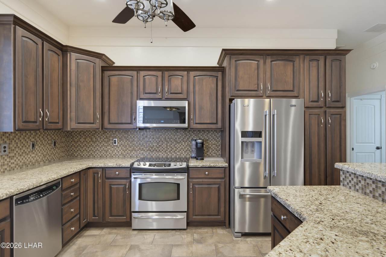 https://bt-photos.global.ssl.fastly.net/lakehavasu/1280_boomver_1_1042104-2.jpg