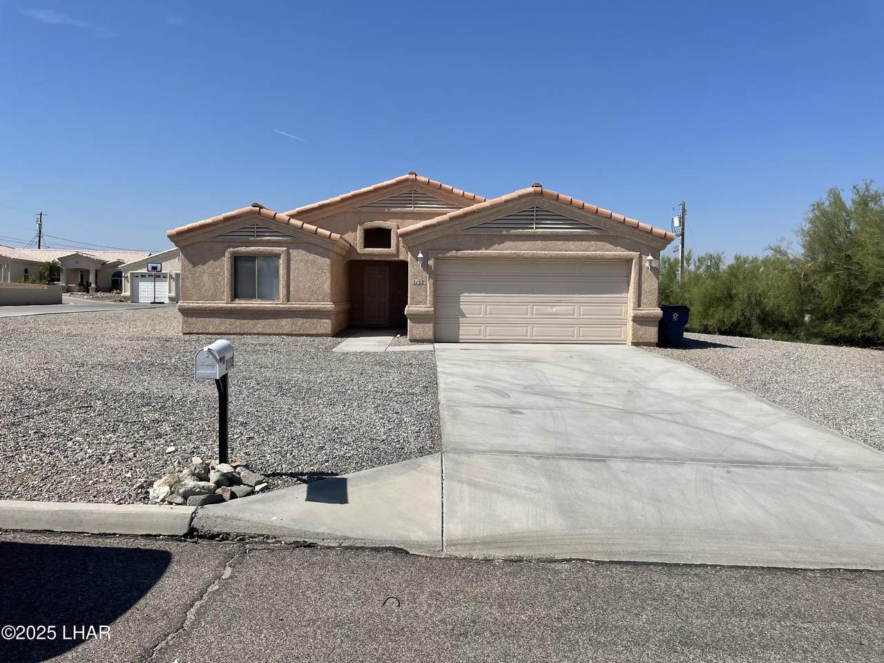 2152 Barranca Dr - Photo 1