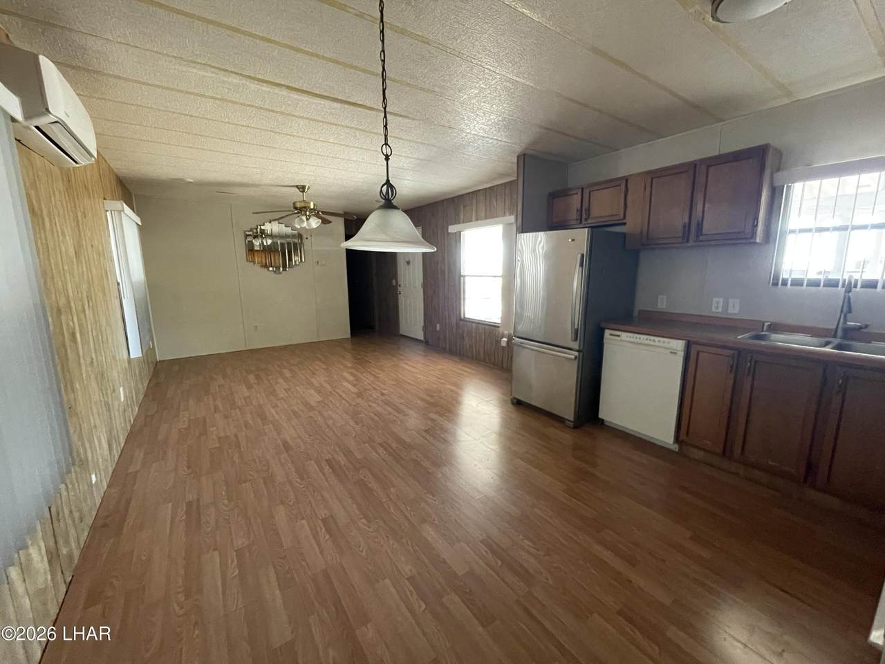 https://bt-photos.global.ssl.fastly.net/lakehavasu/1280_boomver_1_1042117-2.jpg