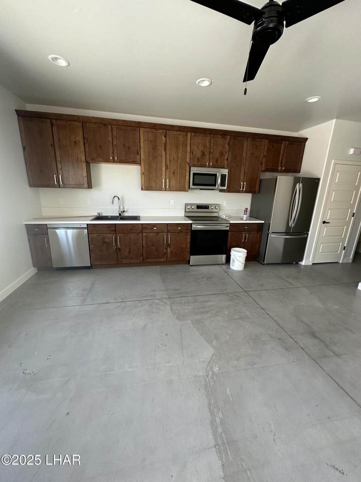 https://bt-photos.global.ssl.fastly.net/lakehavasu/1280_boomver_1_1042124-2.jpg