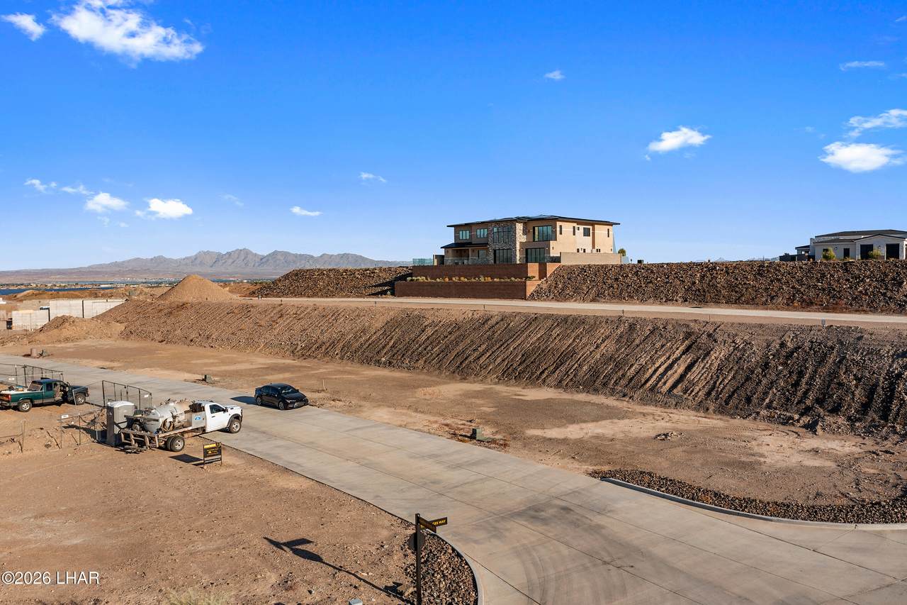 https://bt-photos.global.ssl.fastly.net/lakehavasu/1280_boomver_1_1042155-2.jpg