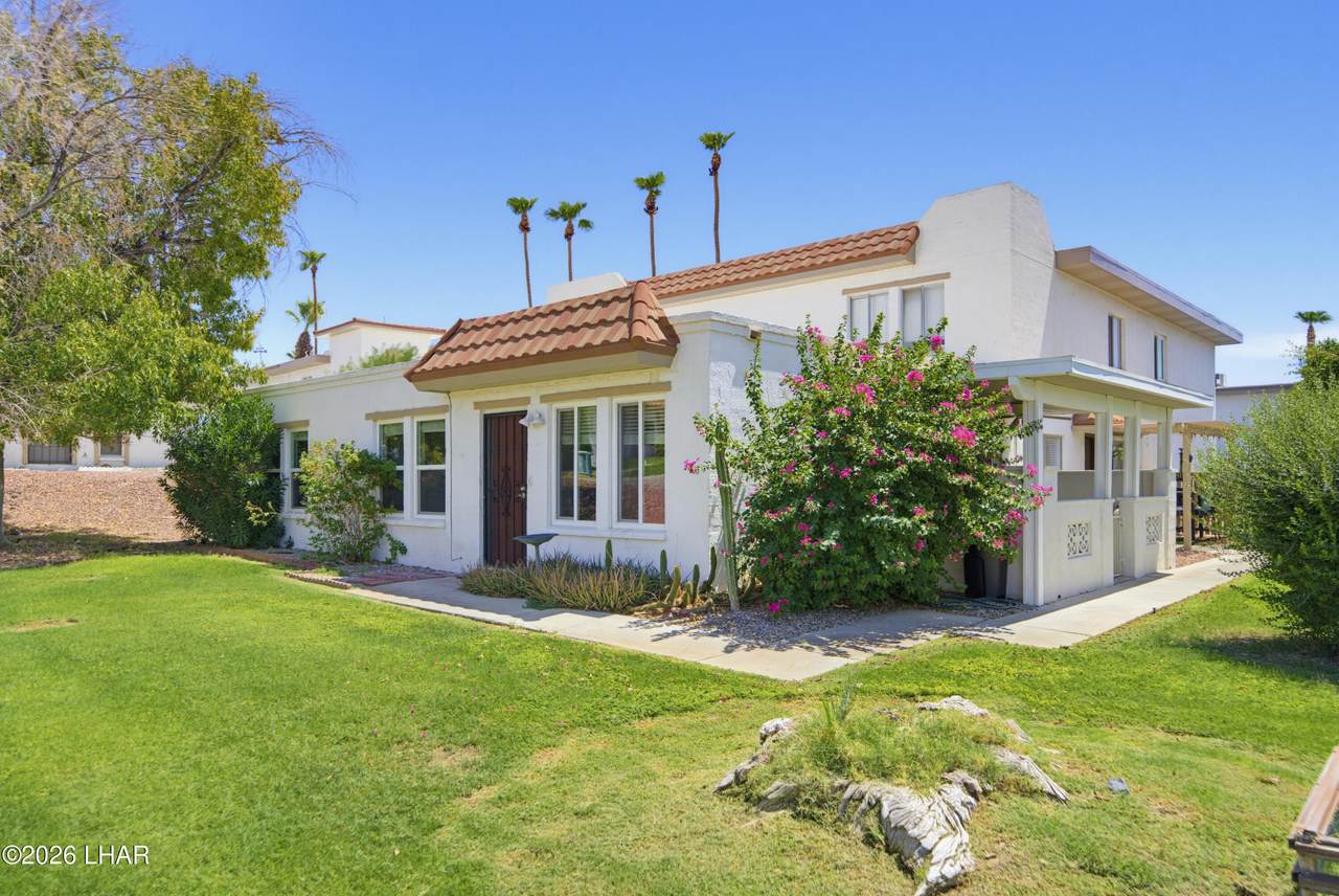 1757 Montana Vista A - Photo 1