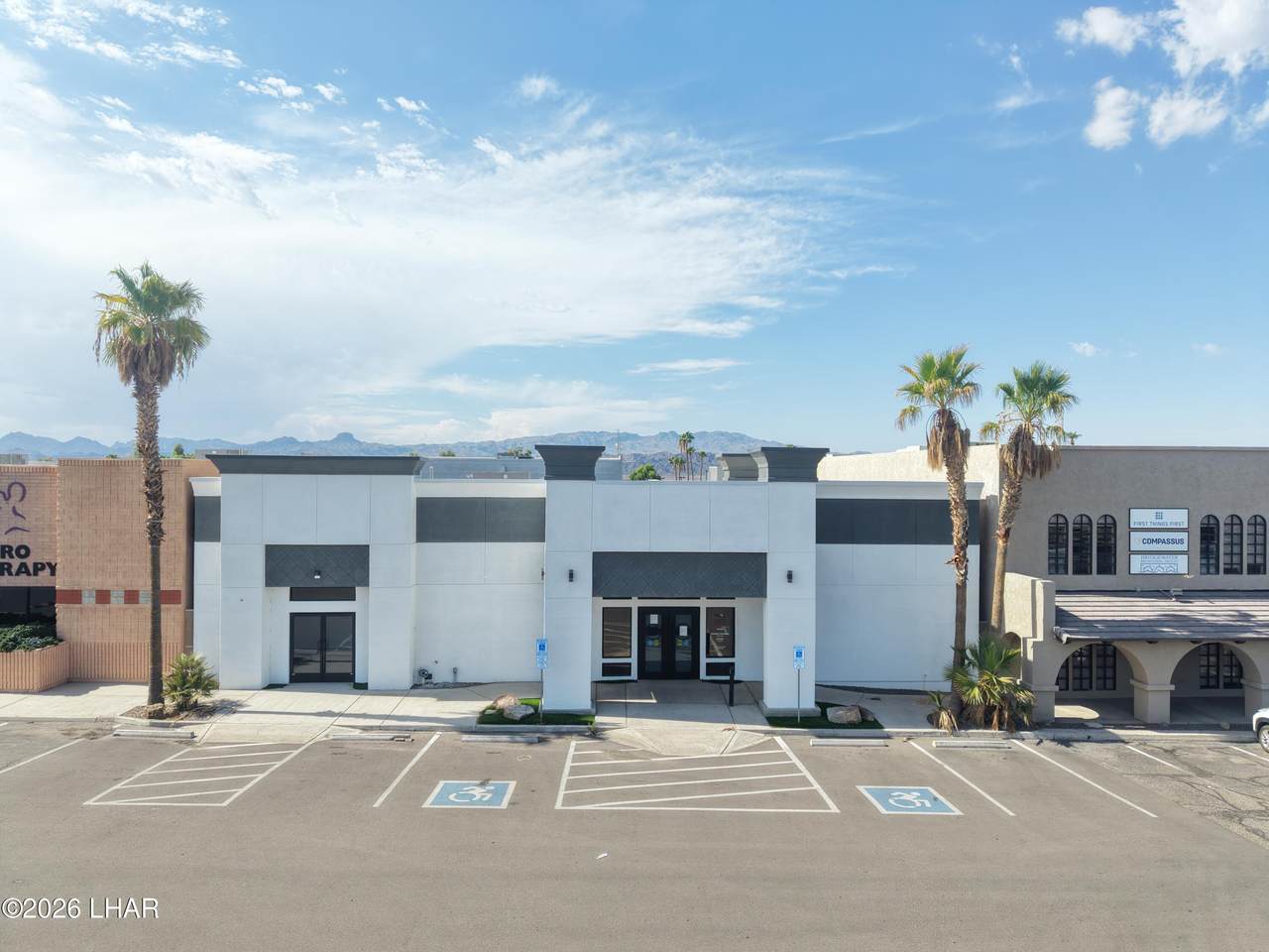 1944 Mesquite Ave - Photo 1