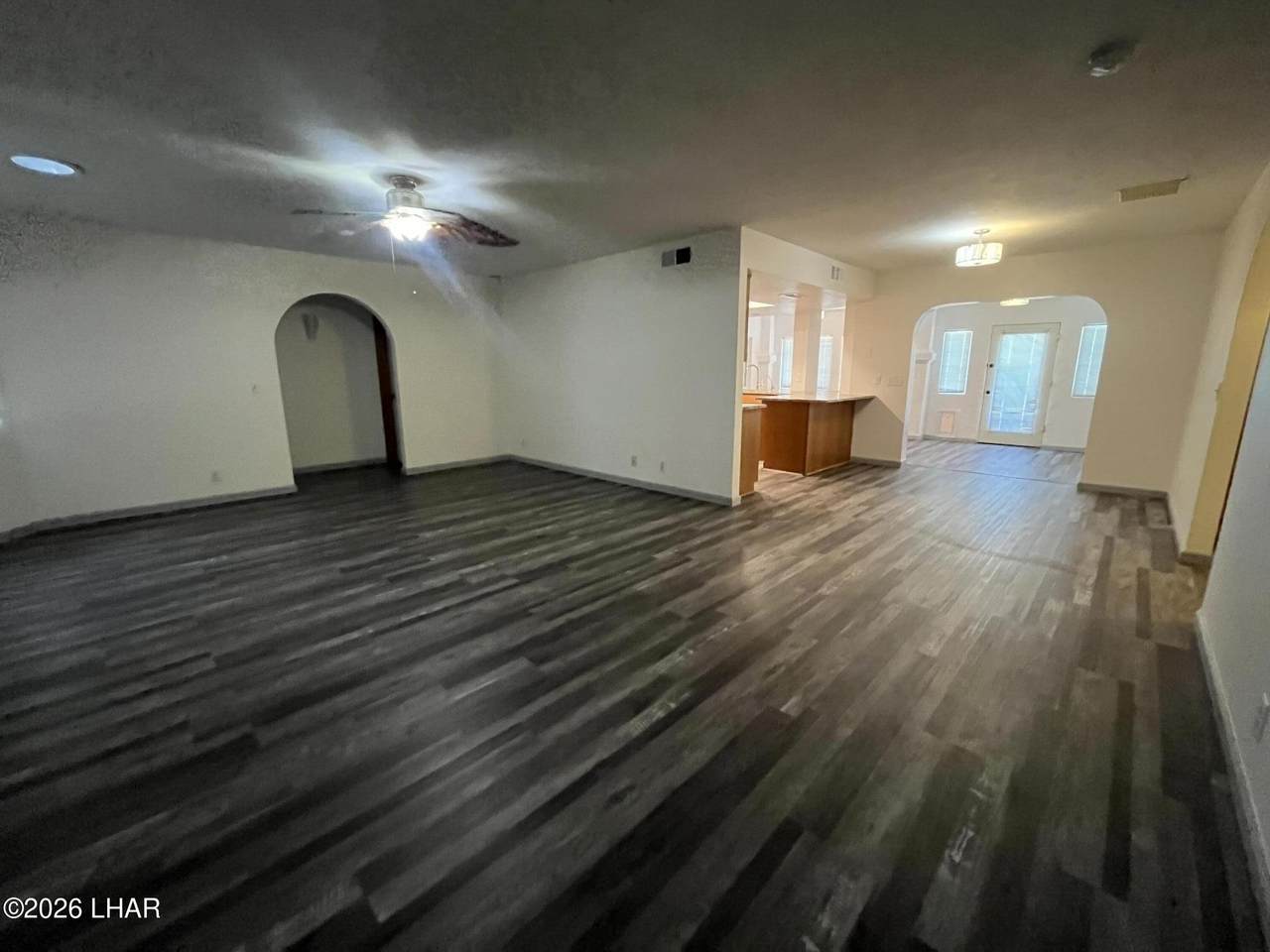 https://bt-photos.global.ssl.fastly.net/lakehavasu/1280_boomver_1_1042205-2.jpg