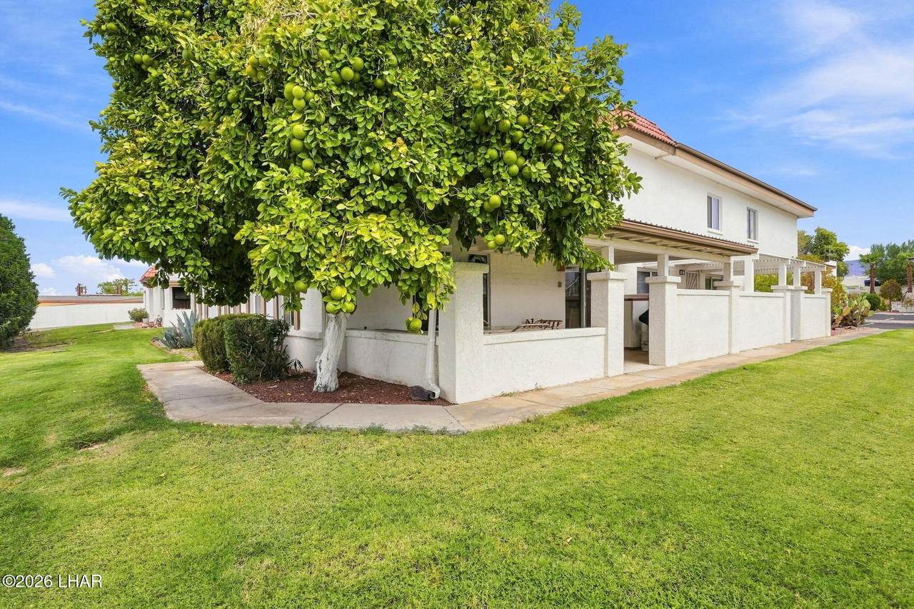 1765 Los Lagos Dr - Photo 1