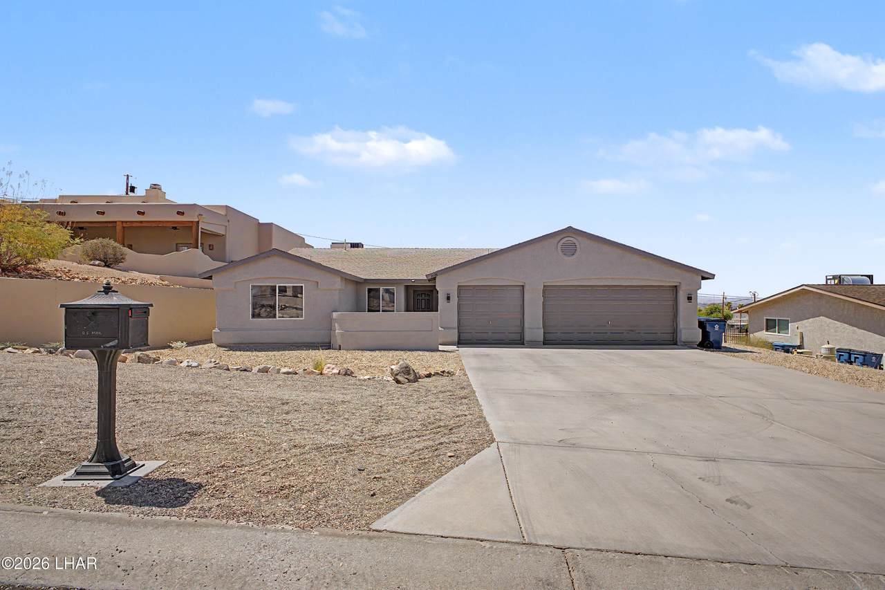 3696 Chesapeake Blvd - Photo 1
