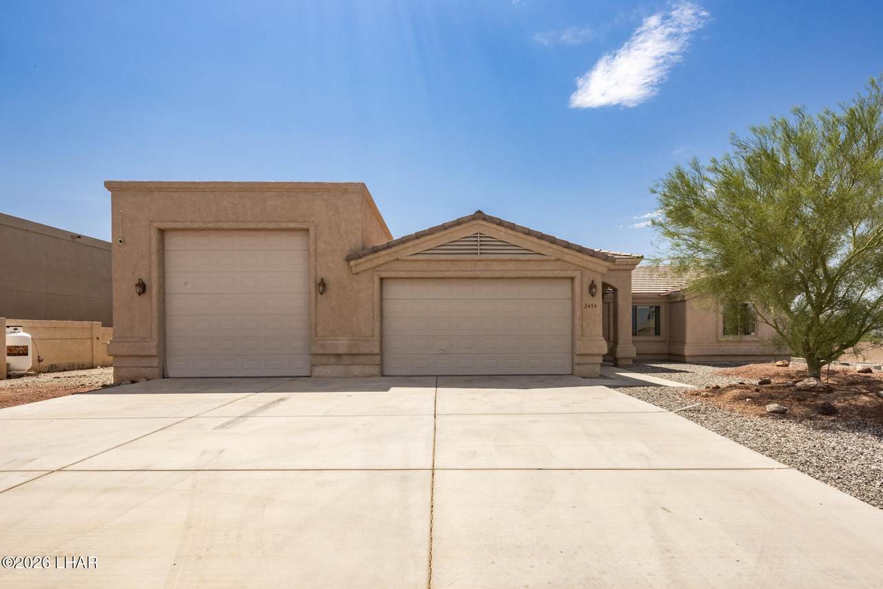 2454 Cliffwood Dr - Photo 1