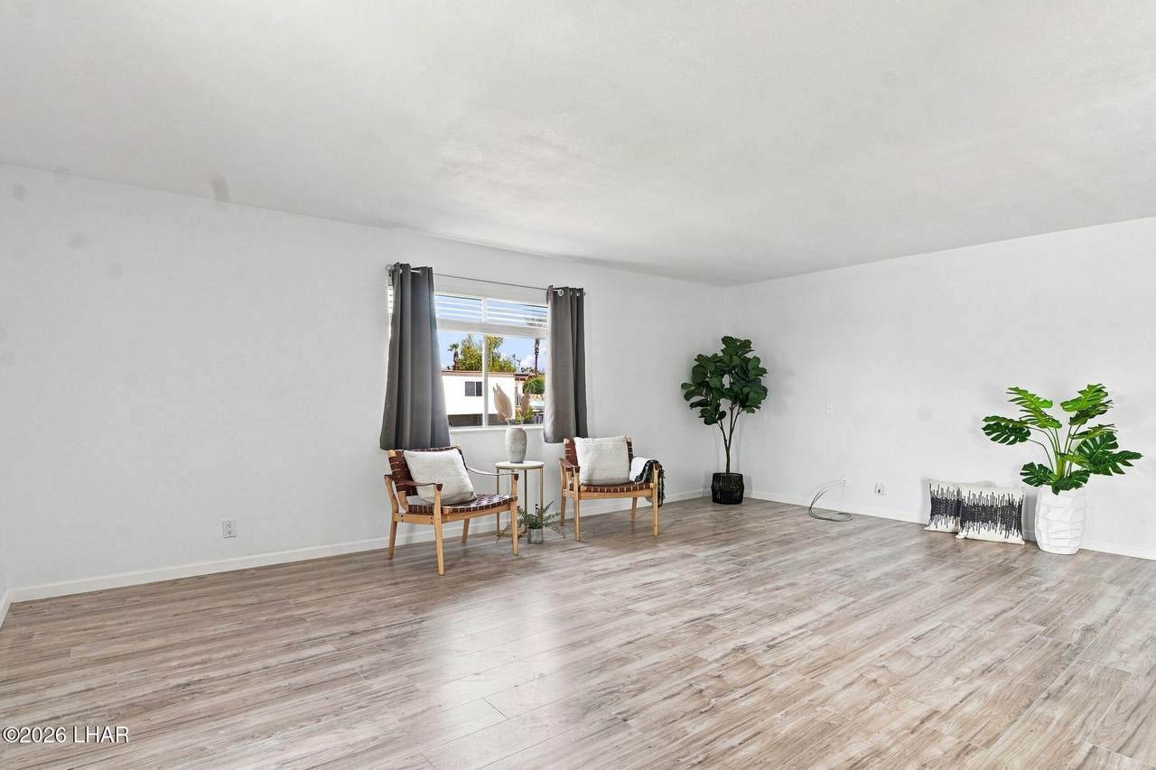 https://bt-photos.global.ssl.fastly.net/lakehavasu/1280_boomver_1_1042293-2.jpg