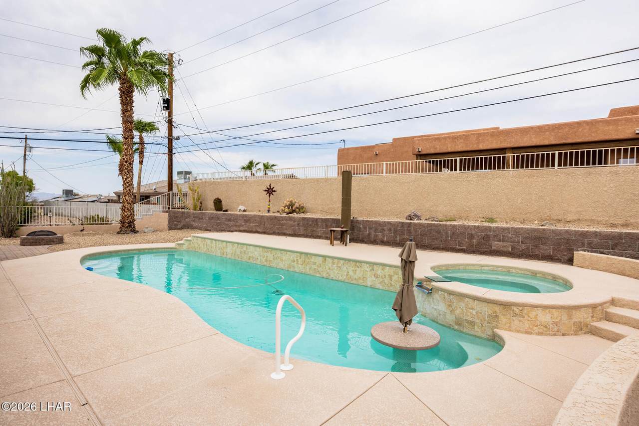 3631 Mcculloch Blvd - Photo 1