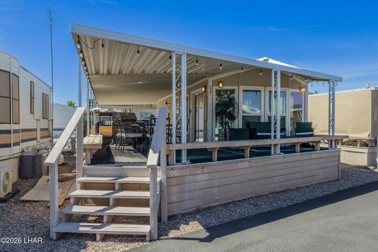 555 Beachcomber Blvd - Photo 1