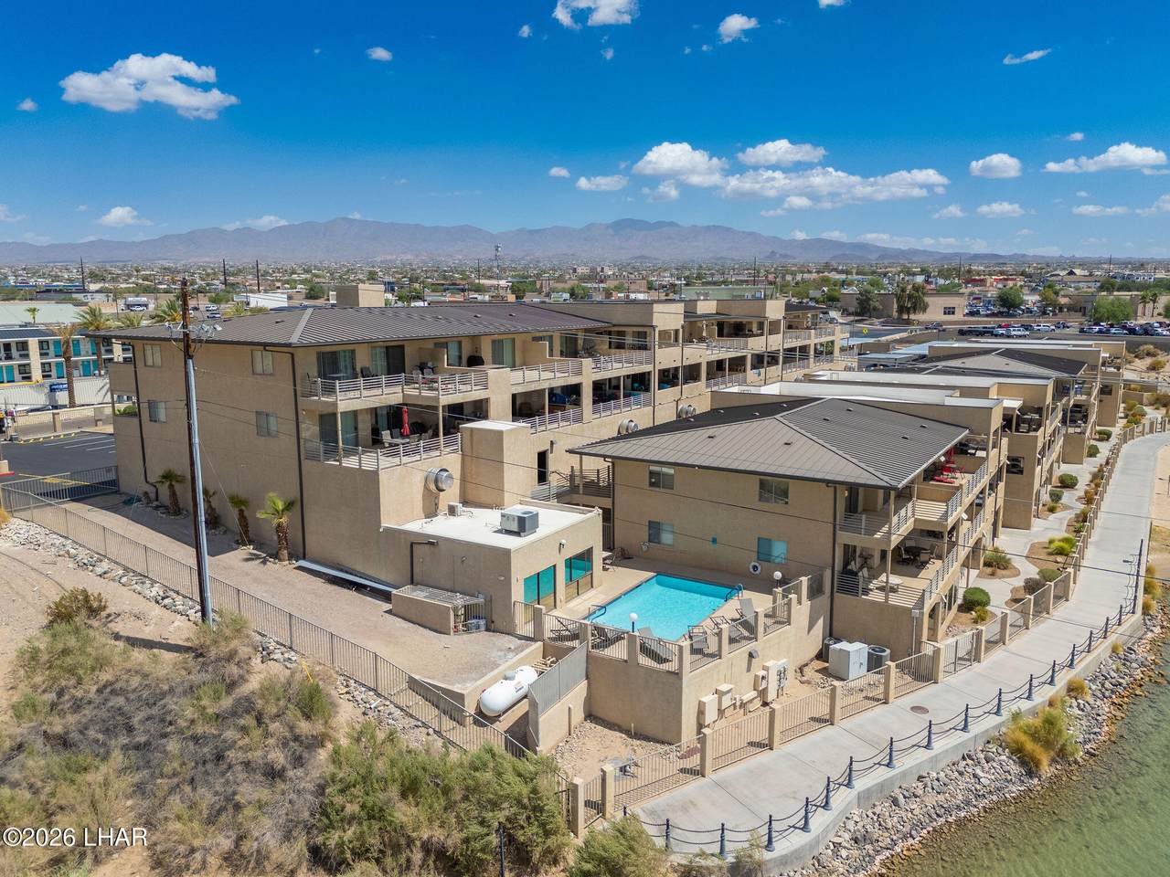 https://bt-photos.global.ssl.fastly.net/lakehavasu/1280_boomver_1_1042328-2.jpg