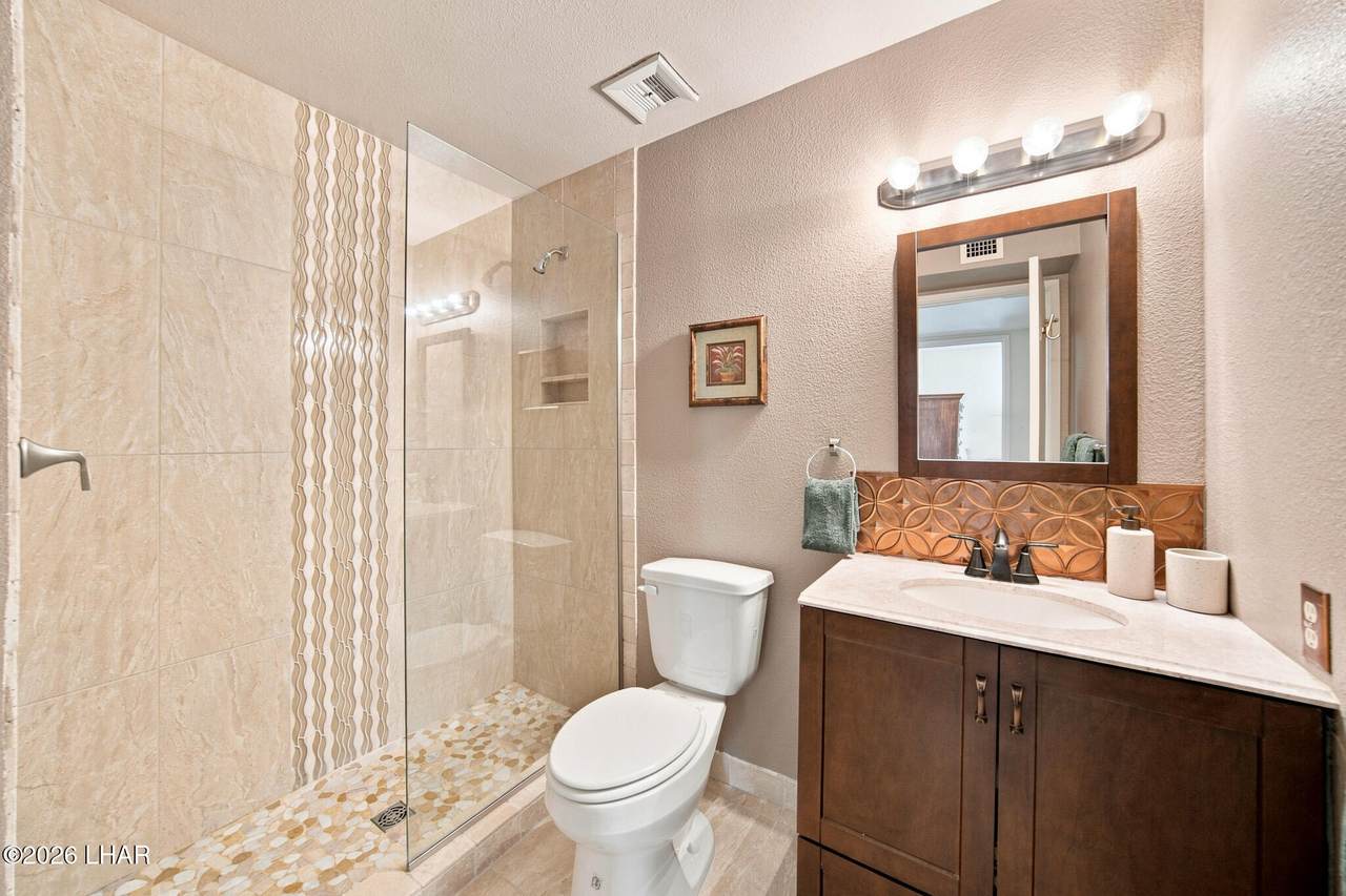 https://bt-photos.global.ssl.fastly.net/lakehavasu/1280_boomver_5_1042397-2.jpg