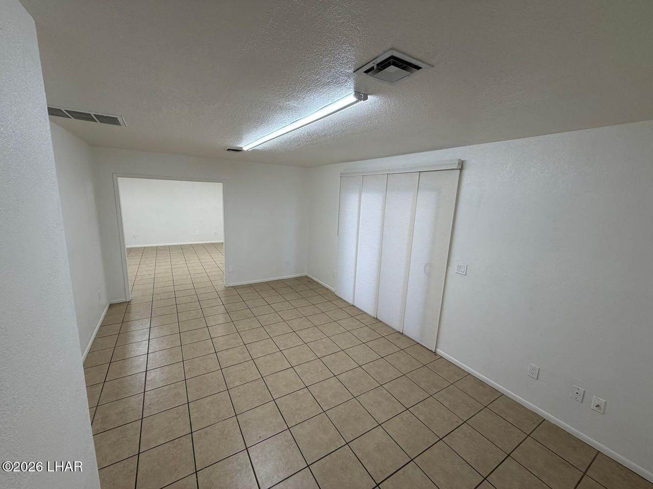 https://bt-photos.global.ssl.fastly.net/lakehavasu/1280_boomver_1_1042407-2.jpg