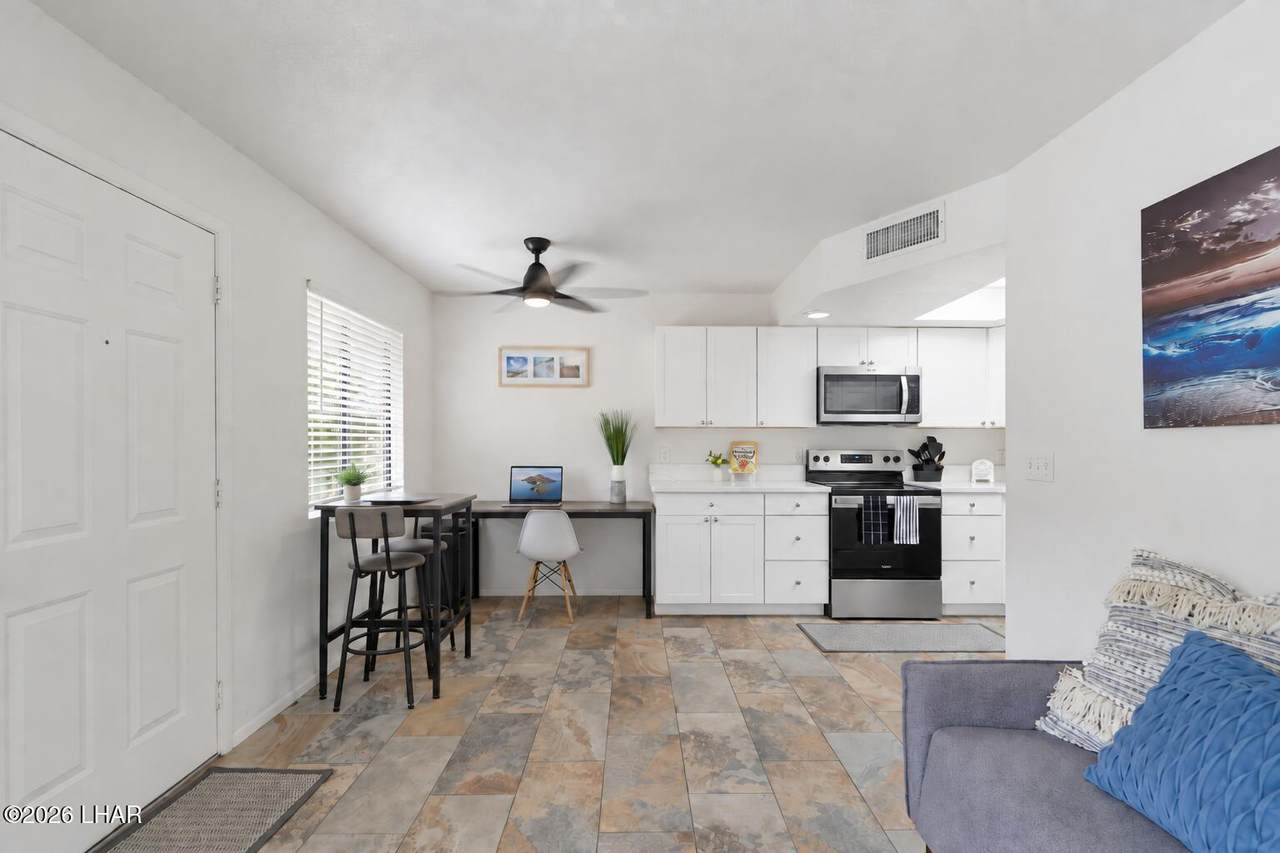 https://bt-photos.global.ssl.fastly.net/lakehavasu/1280_boomver_1_1042449-2.jpg