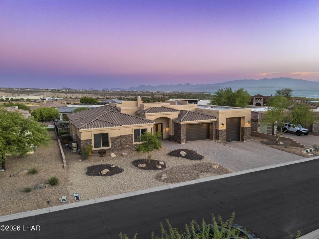 https://bt-photos.global.ssl.fastly.net/lakehavasu/1280_boomver_1_1042452-2.jpg