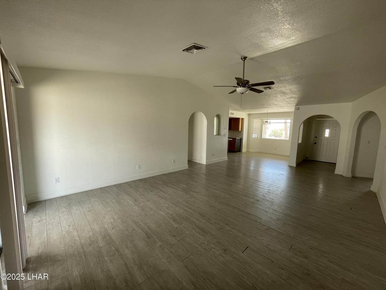 https://bt-photos.global.ssl.fastly.net/lakehavasu/1280_boomver_1_1042479-2.jpg