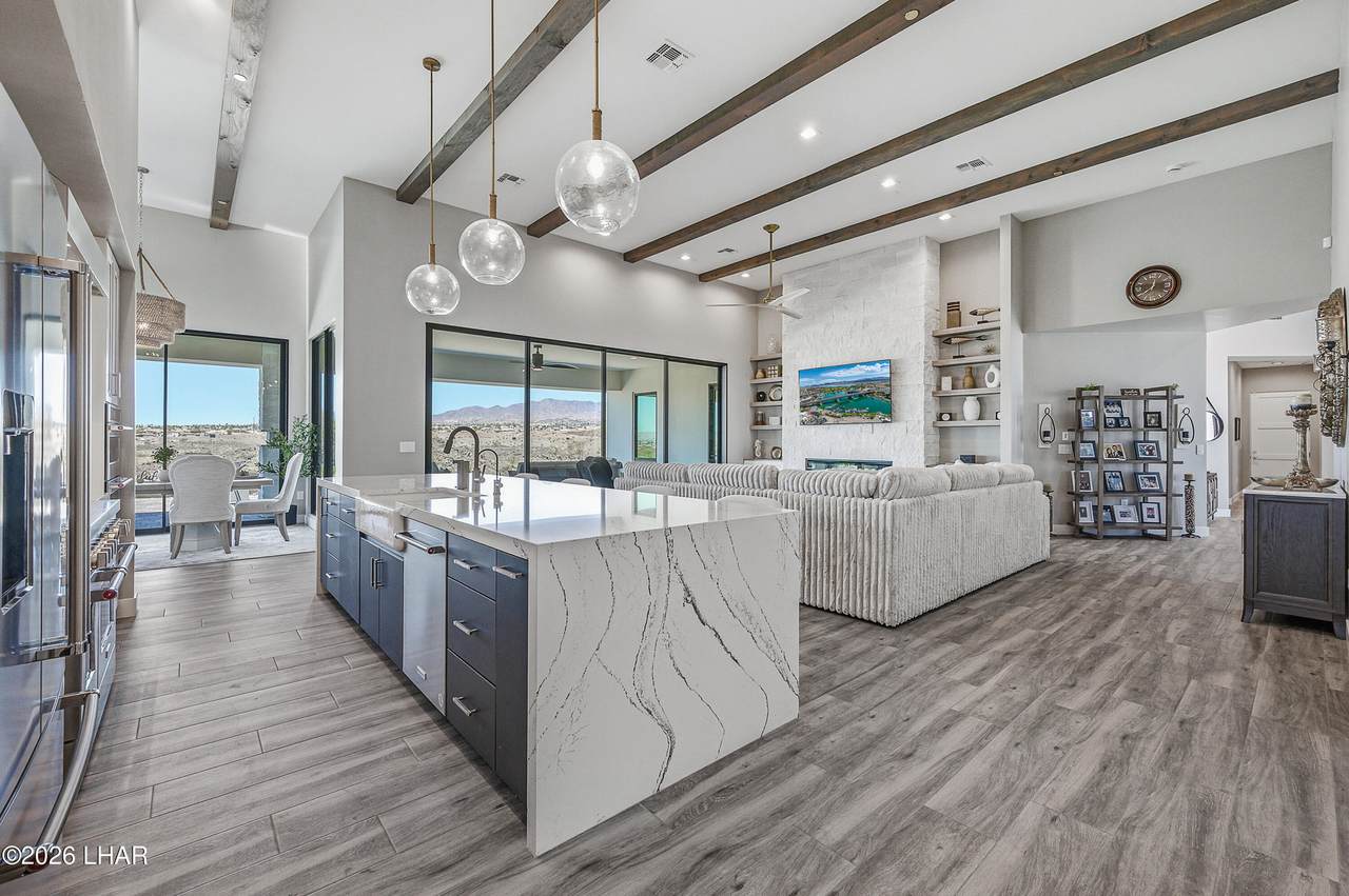 https://bt-photos.global.ssl.fastly.net/lakehavasu/1280_boomver_1_1042492-2.jpg