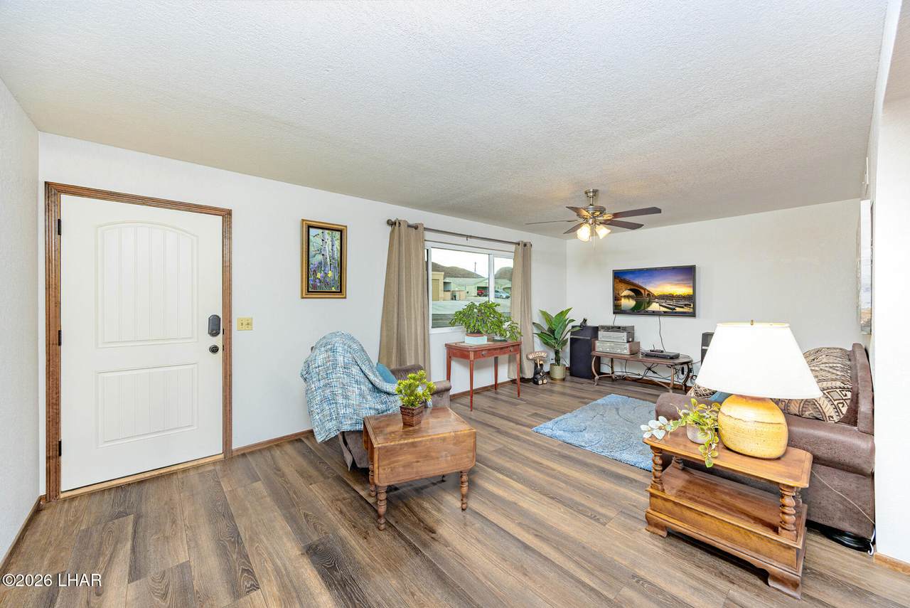 https://bt-photos.global.ssl.fastly.net/lakehavasu/1280_boomver_1_1042525-2.jpg