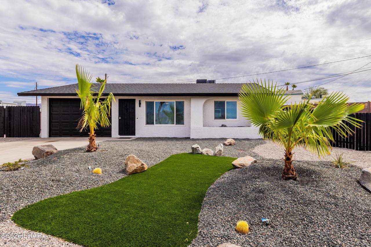 1725 Avalon Bay - Photo 1