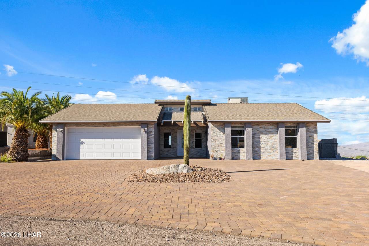 421 Hound Dr - Photo 1