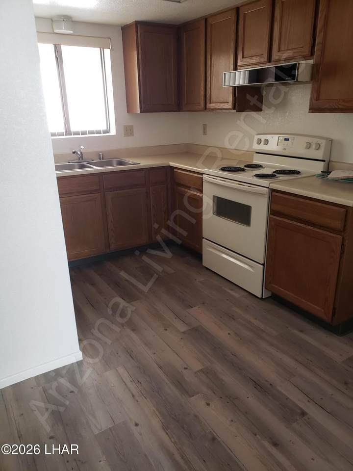 https://bt-photos.global.ssl.fastly.net/lakehavasu/1280_boomver_1_1042586-2.jpg